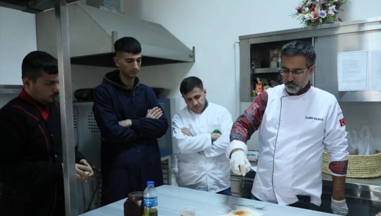 Diyarbakır’da Yenişehir Belediyesi Sanat ve Meslek Eğitim Kursları Devam Ediyor